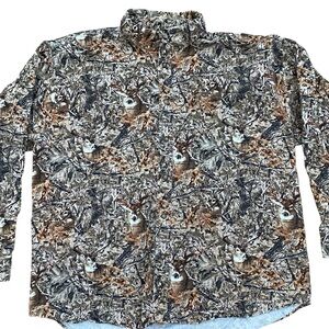 Vintage Gallop Forest Camo Deer Men’s Hunting Button Up Shirt